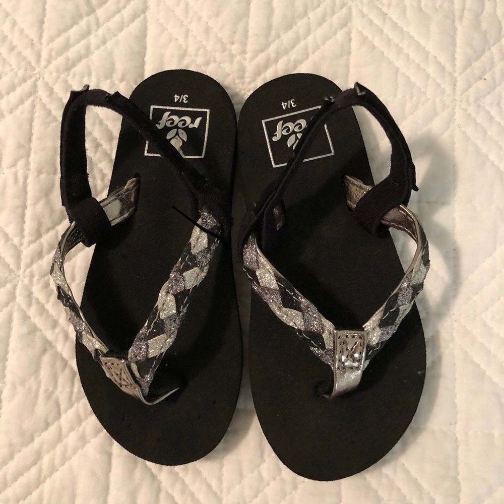 Reef toddler flip flops
